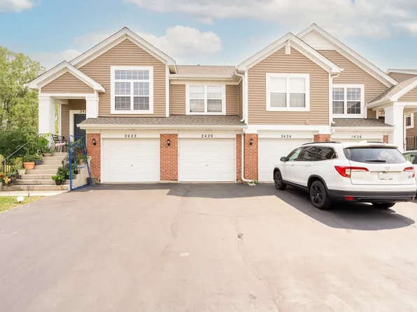 2420 Wilton Ln, Aurora, IL 60502