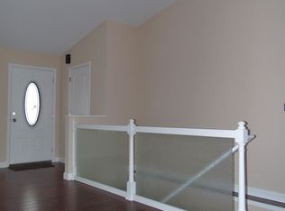 1720 Hunters Trce, Pekin, IL 61554