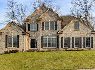 114 Center Park Ln, Oak Ridge, TN 37830