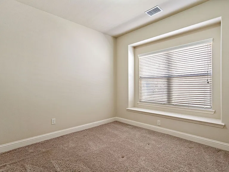 6523 Prairie Flower Trl — Photo 20