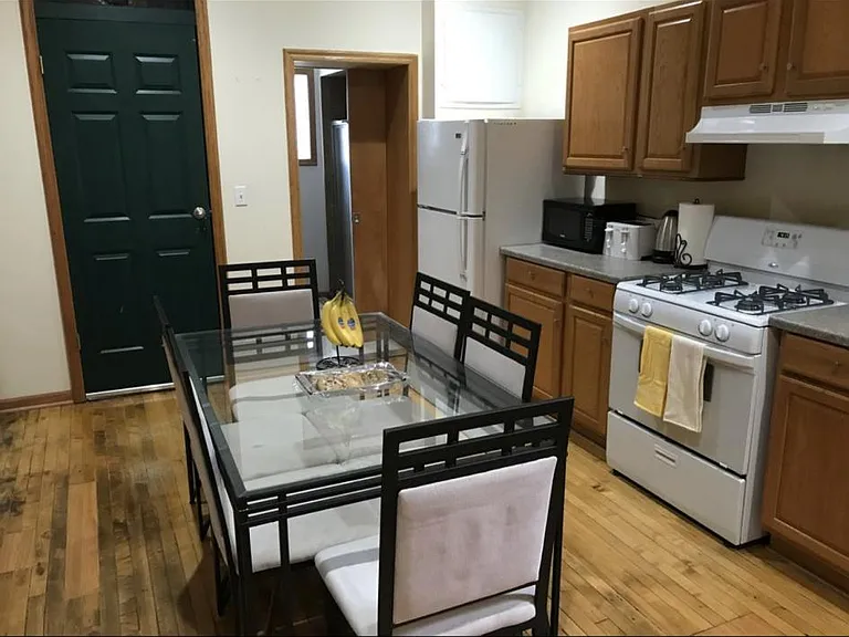 1810 W Cullerton St #3 — Photo 25