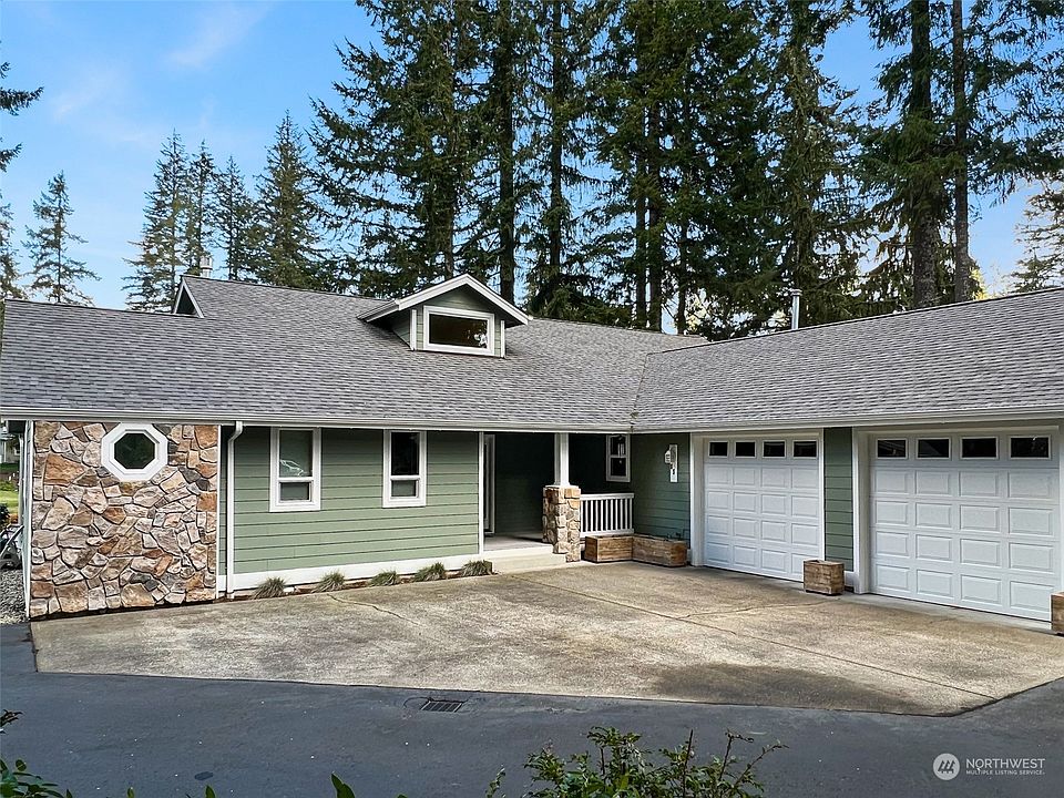 1st image of 851 E Manzanita Drive