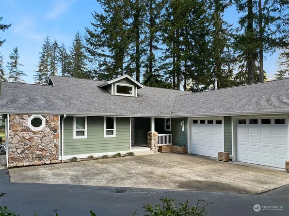 851 E Manzanita Drive, Union, WA 98592