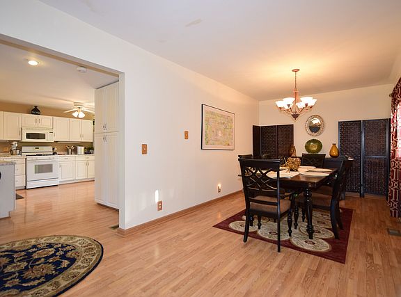5th image of 1121 N Princeton Ave