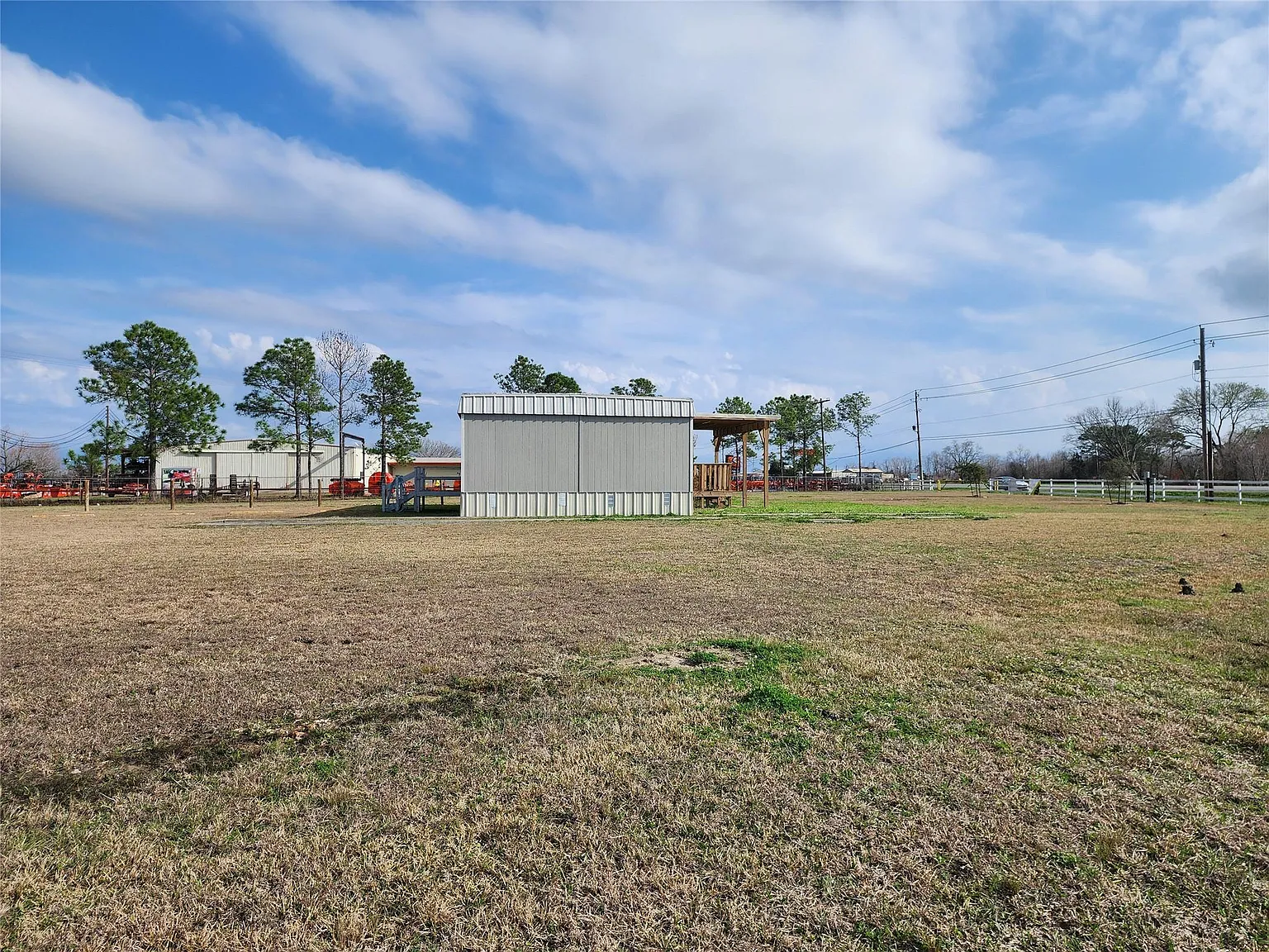 2 bed, 1.0 bath, $3,200 — Photo 3