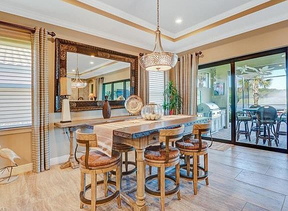 5th image of 10268 Porto Romano Dr