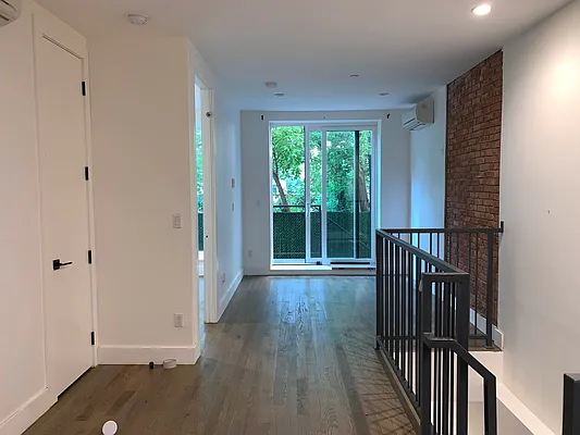 Rented by Brooklyn Group | media 20