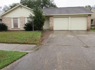 19914 Lions Gate Dr, Humble, TX 77338
