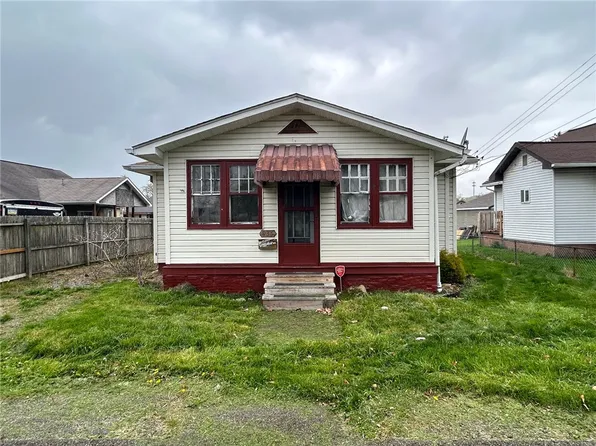 935 Orchard St, Rochester, PA 15074