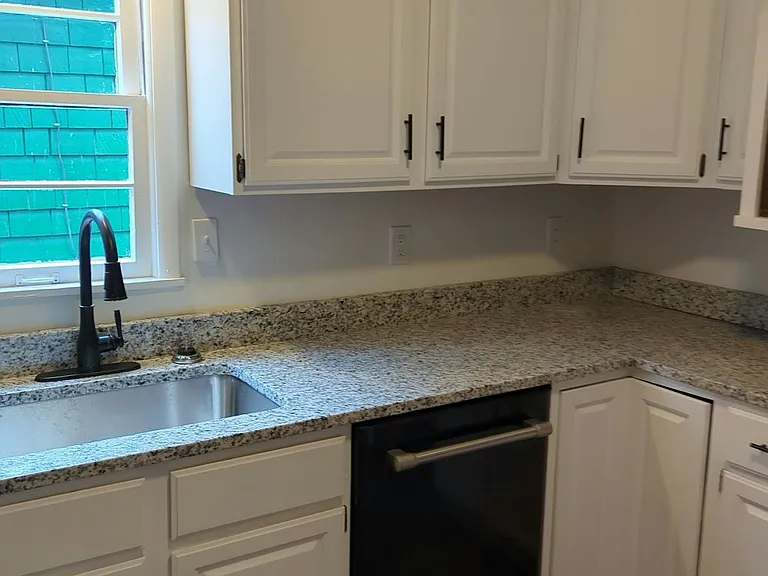 4119 S Benton Ave — Photo 29