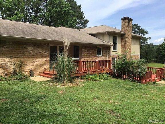 3rd image of 15425 Bridgeview Dr
