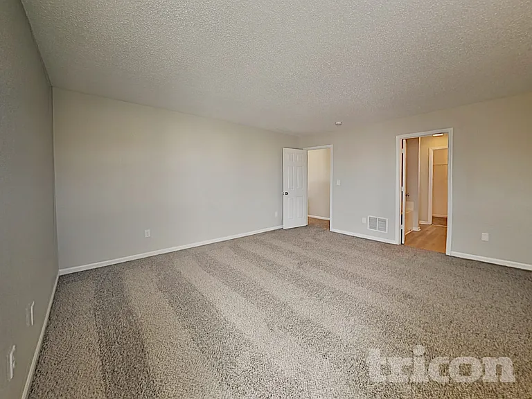 10818 Sterling Apple Dr — Photo 9