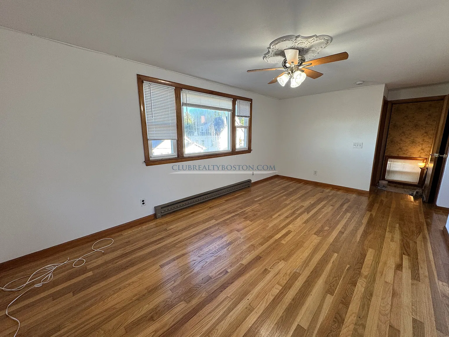 2 bed, 1.0 bath, $2,500 — Photo 4