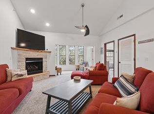 235 Lower Emerald Bay Circle #C-6 BLDG C, Hollister, MO 65672