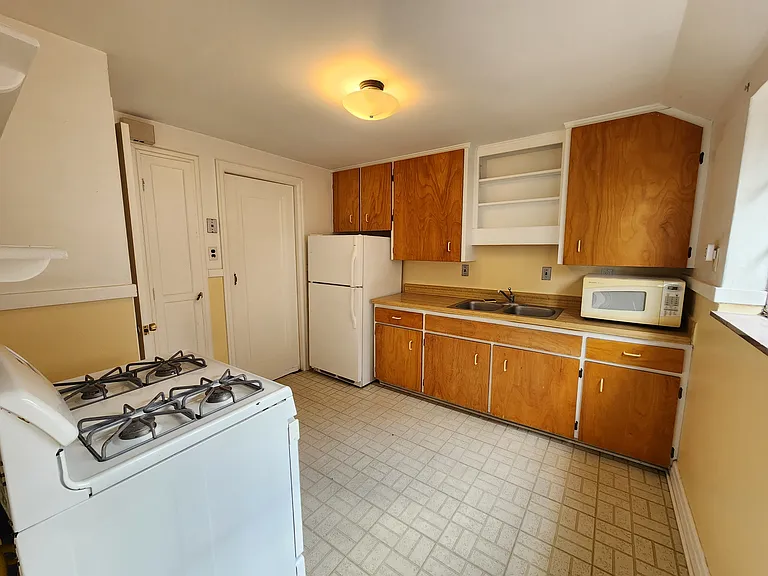 1312 Somerset Rd — Photo 13