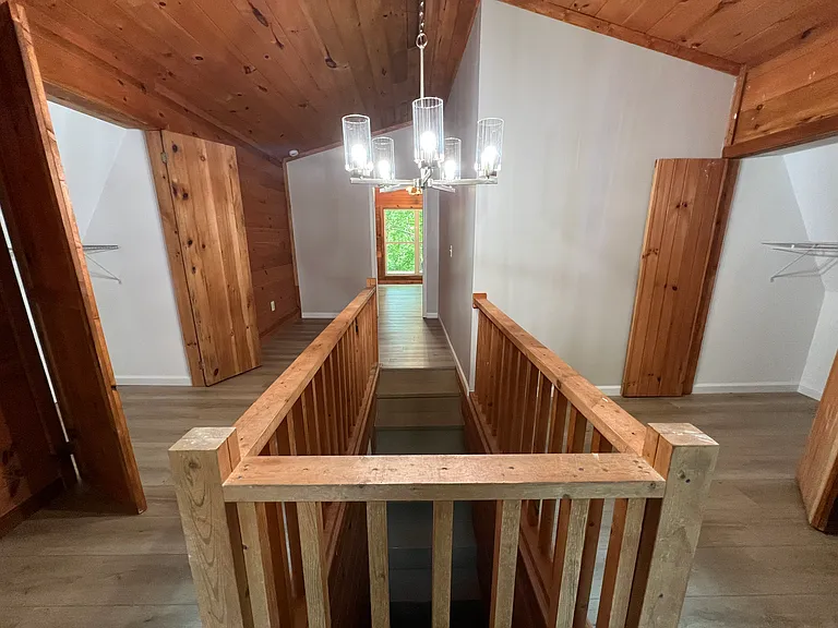 Holly Hill Dr — Photo 18