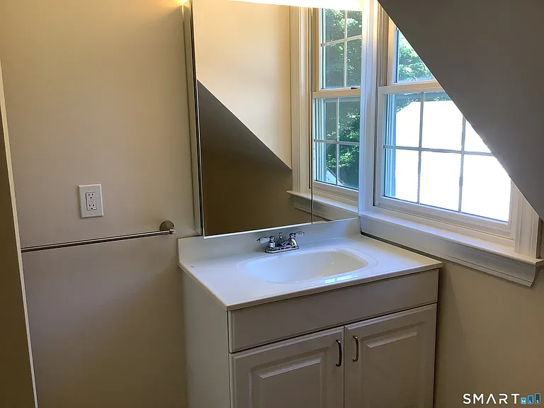 668 Huckleberry Hill Rd — Photo 12