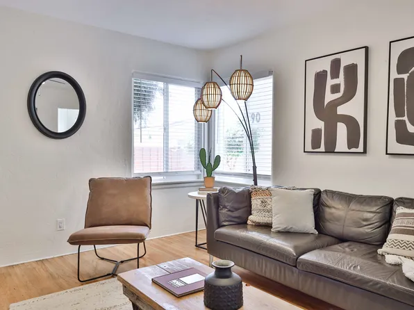 4788 W Mountain View Dr #B, San Diego, CA 92116