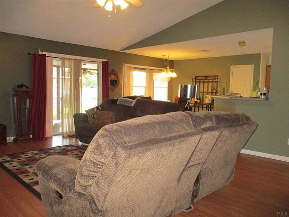 3rd image of 1720 Cedrus Ln