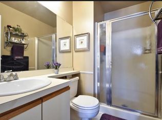 22 Rutgers Dr, Newark, NJ 07103