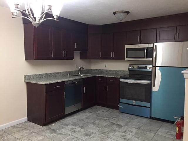 2nd image of 4 Albert Dr