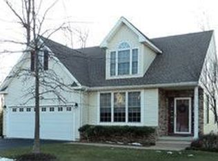 44 Montgomery Rd, Northford, CT 06472