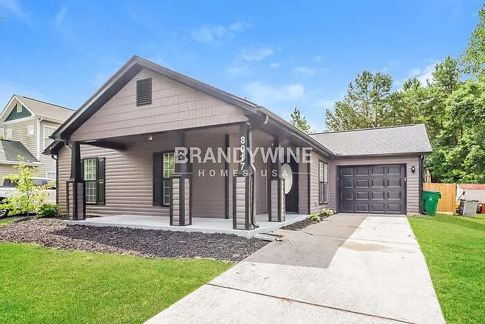3 bed, 2.0 bath, 1310 sqft, $2,181 — Photo 4