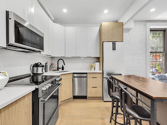 2nd image of 107 1st Ave APT 5