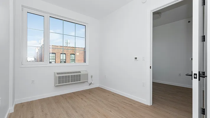 Rented by Nooklyn NYC LLC | media 28