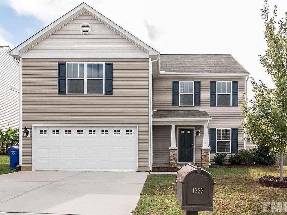 1st image of 1323 Silver Dr