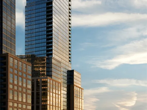 60 Riverside Boulevard image 8 of 18