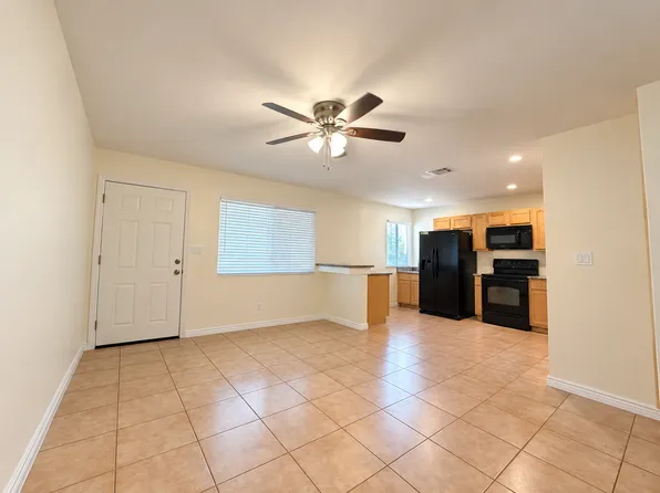 12440 N 20th St APT 225, Phoenix, AZ 85022