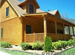 136 Campbell Creek Rd, Maggie Valley, NC 28751