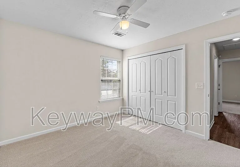 4060 Stone Pass Dr — Photo 18