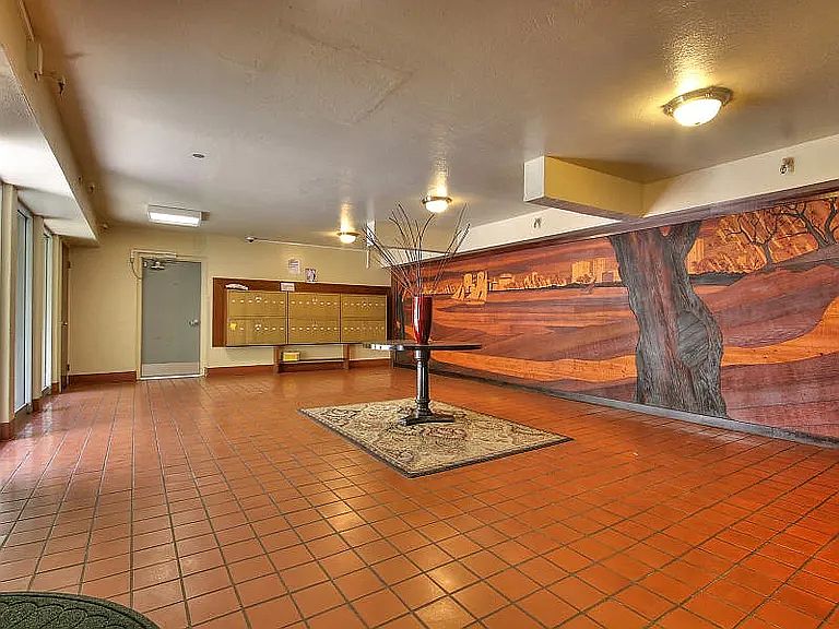 secure lobby and mailboxes for package drop-offs