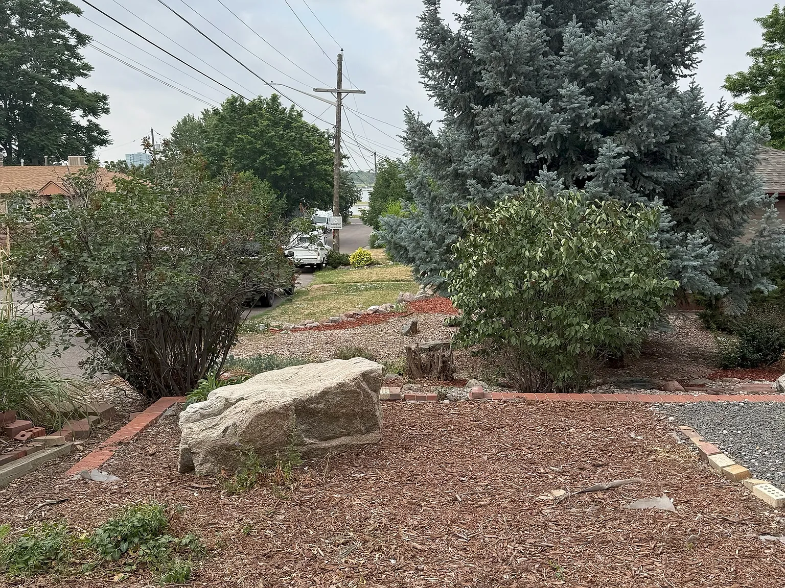 2 bed, 880 sqft, $1,550 — Photo 3