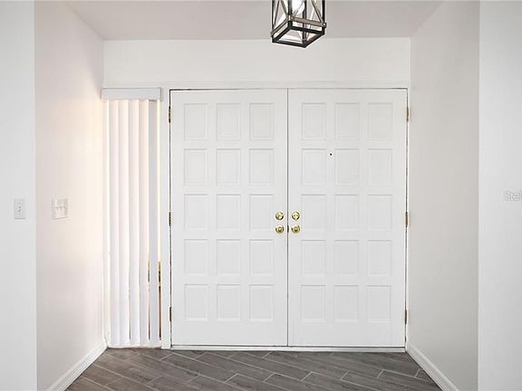 5th image of 8069 Estates Dr
