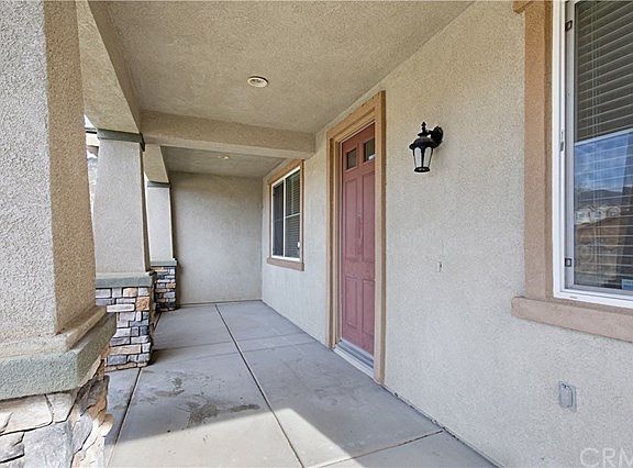 2nd image of 4973 Glenwood Ave