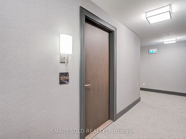 268 Buchanan Dr #305W — Photo 3