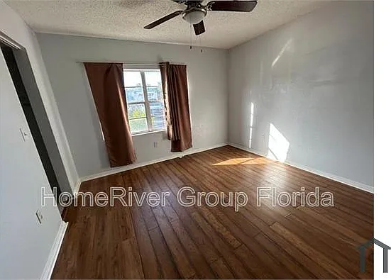 9011 Westchester Cir — Photo 9