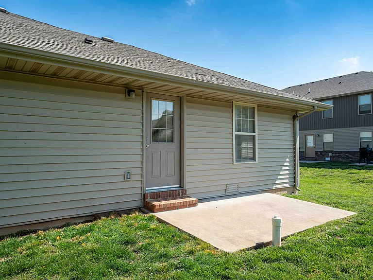 Oakwood Heights Townhomes — Photo 115