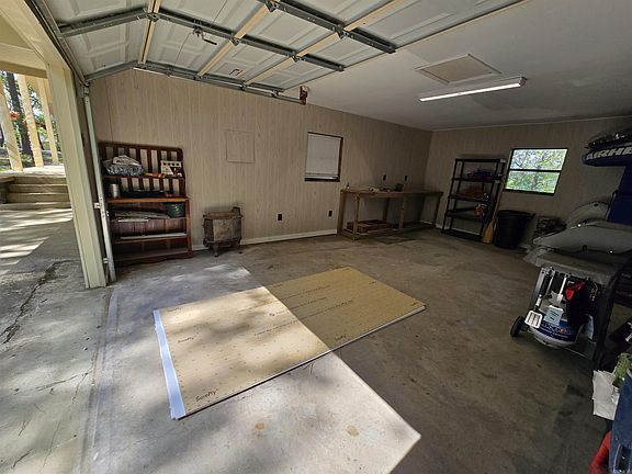 5th image of 3416 Lake Cliff Rd