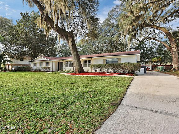 4th image of 2838 CEDARCREST Drive