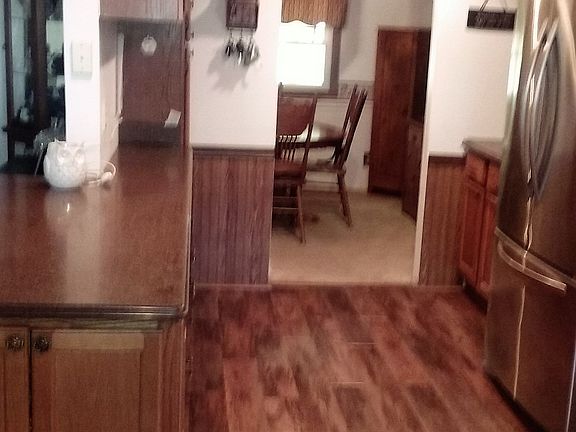 3rd image of 1280A Lucasville Minford Rd