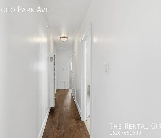 1137 1/2 Echo Park Ave — Photo 9