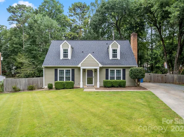 7313 Iron Horse Ct, Mint Hill, NC 28227