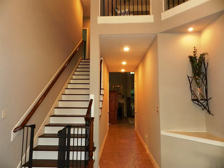 4419 Montcliff Bend Ct — Photo 3