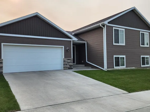 5687 Prosper Ave NW, Rochester, MN 55901