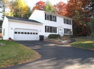 340 Main Dunstable Rd, Nashua, NH 03062