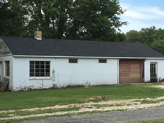 2nd image of 2783 N State Road 61